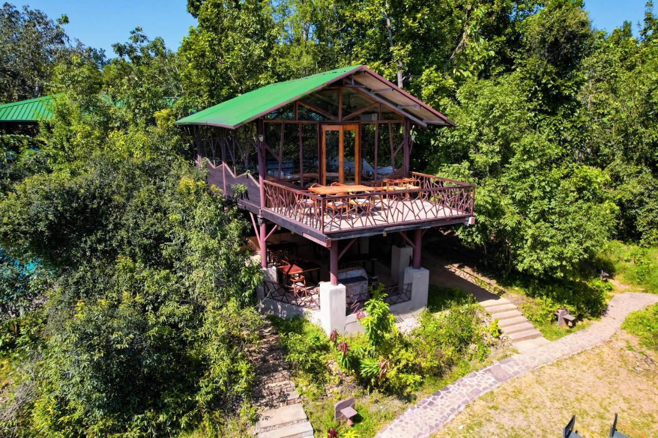 Kanha Jungle Camp 外观 照片