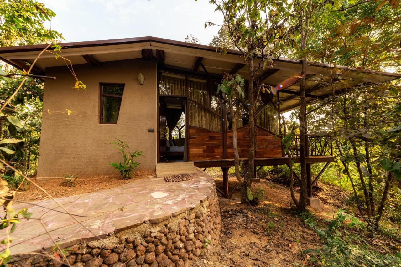 Kanha Jungle Camp 外观 照片